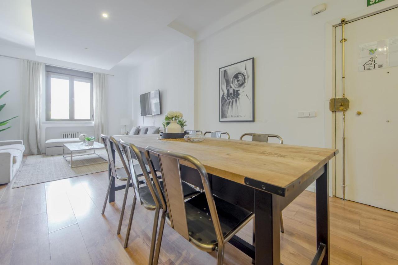 Luxury Apartamento De 5 Hab En El Centro De Madrid Lägenhet Exteriör bild